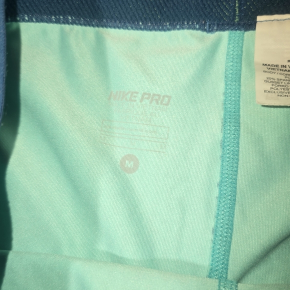 Nike Pro Compression Blue and Green Bike Shorts - Picture 2 of 4